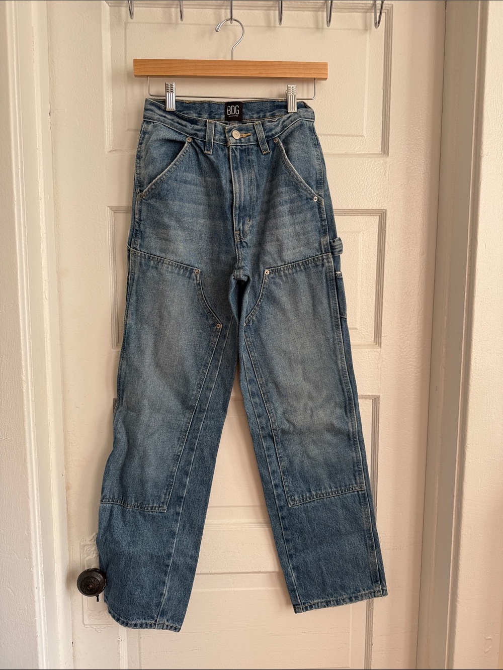 BDG Relaxed Carpenter Jeans in Faded Blue Denim